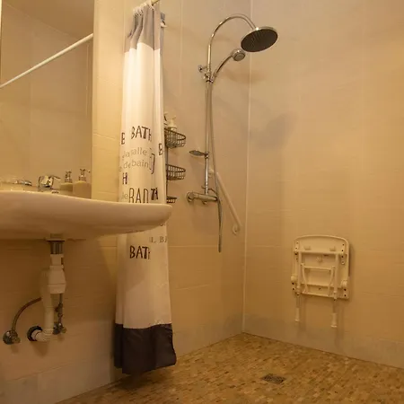 Le Mont Cigale - D'hotes Et Restaurant 3*