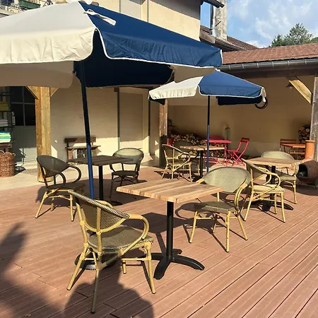 Le Mont Cigale - D'hotes Et Restaurant Bed & Breakfast
