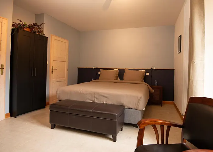 Le Mont Cigale - D'hotes Et Restaurant Bed & Breakfast