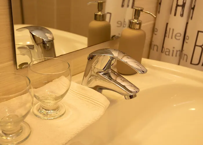 Le Mont Cigale - D'hotes Et Restaurant Bed & Breakfast