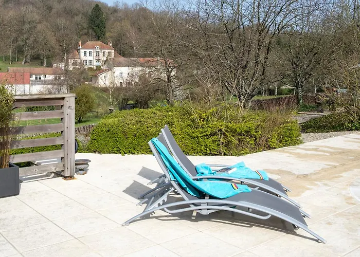 Bed & Breakfast Le Mont Cigale - D'hotes Et Restaurant 3*